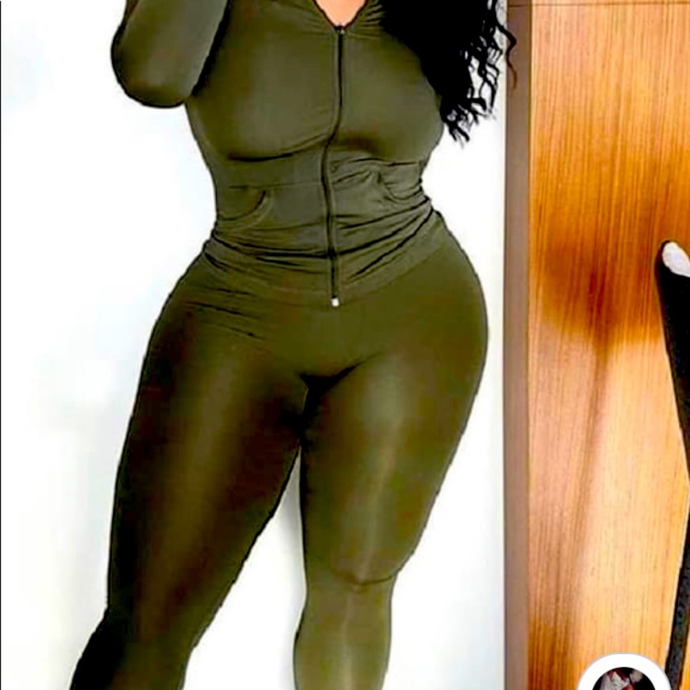 Karli 2pc Set